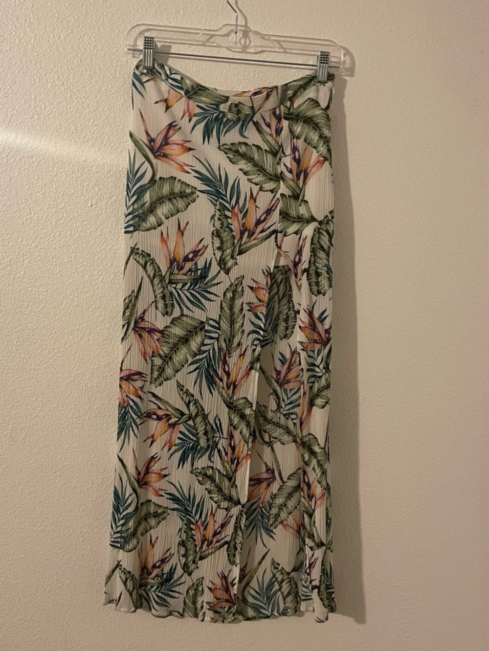 Divided H&M Tropical Leaf Print Maxi Skirt Size 6